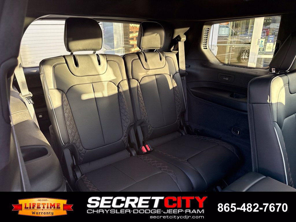 New 2027 Jeep Grand Cherokee L Summit AWD/4WD image 24