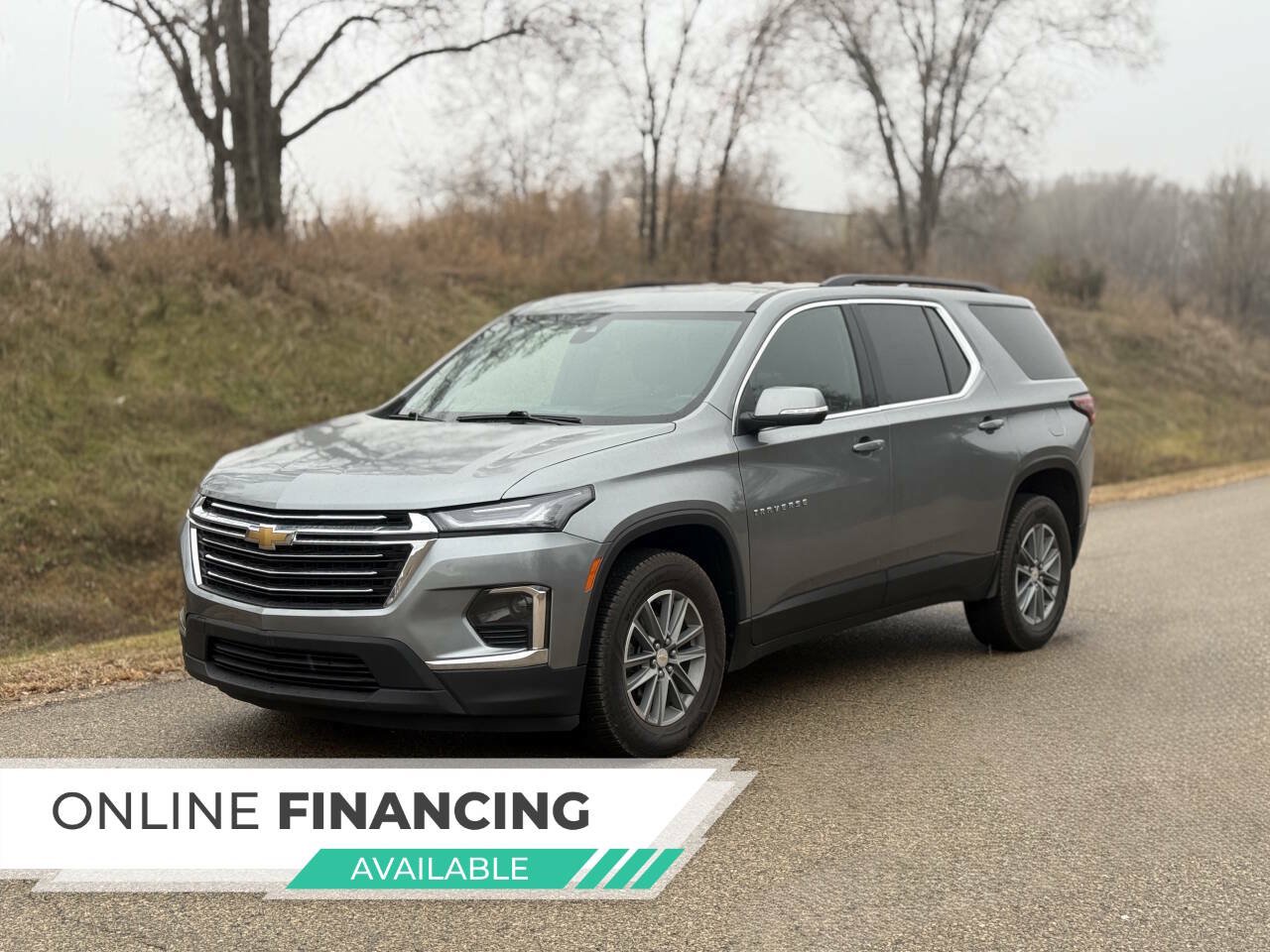 Used 2023 Chevrolet Traverse LT AWD/4WD image 1
