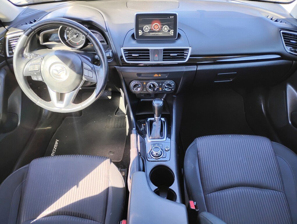 Used 2015 MAZDA MAZDA3 i Touring FWD image 10
