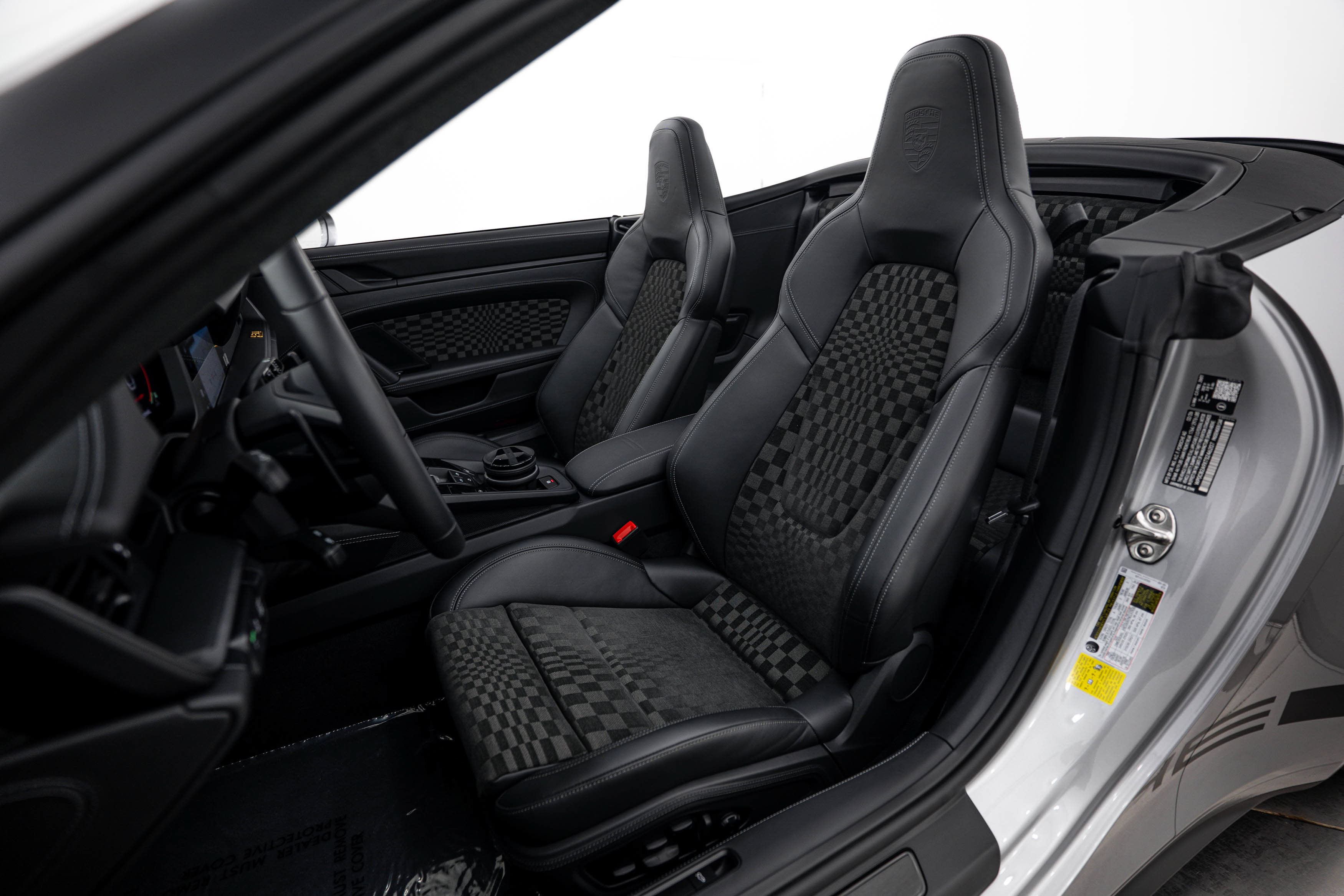 Certified 2026 Porsche 911 GTS RWD image 5