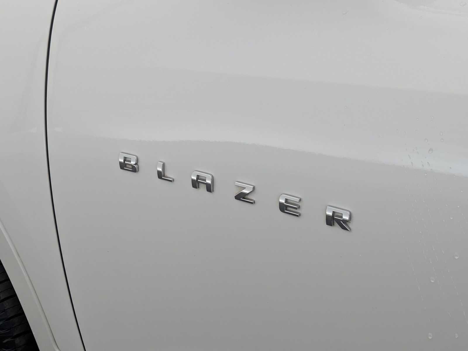 Used 2020 Chevrolet Blazer Premier AWD/4WD image 11