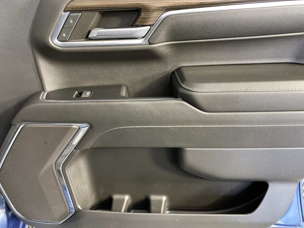 Used 2024 Chevrolet Silverado 1500 RST w/ Protection Package AWD/4WD image 24