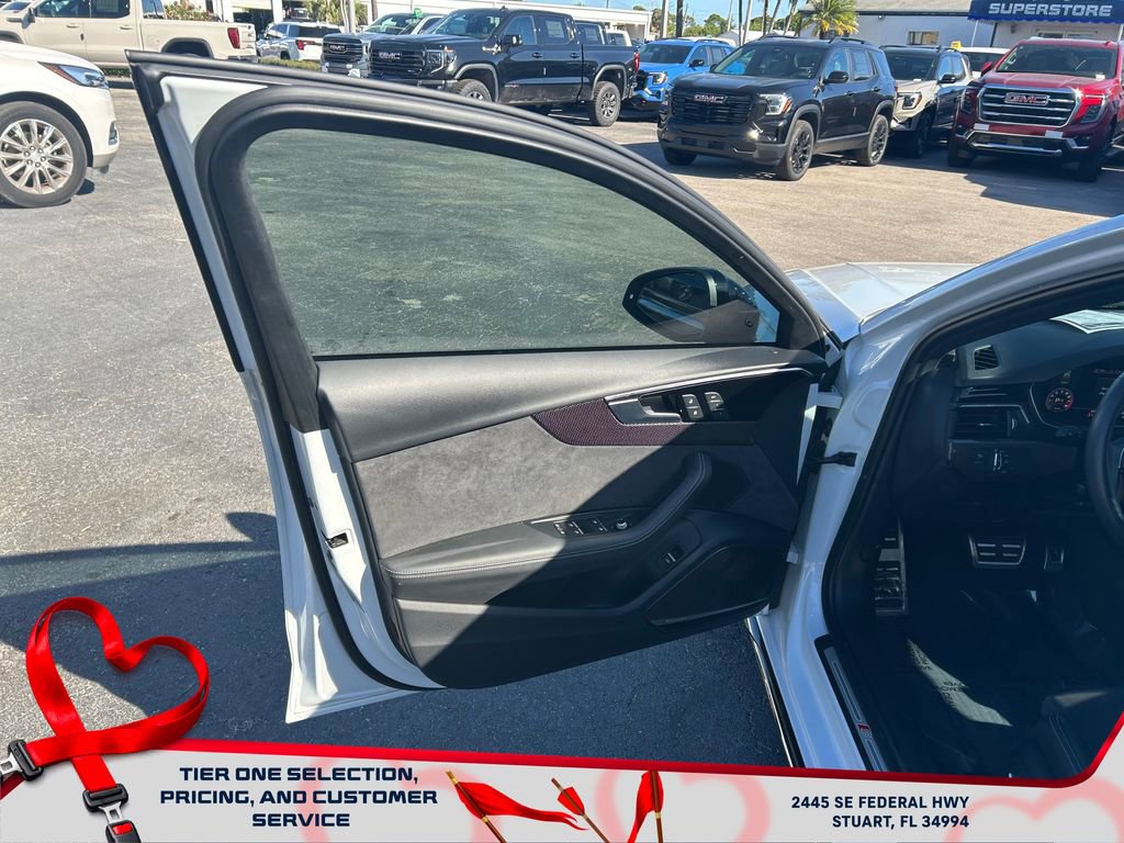 Used 2023 Audi S4 Premium Plus image 10