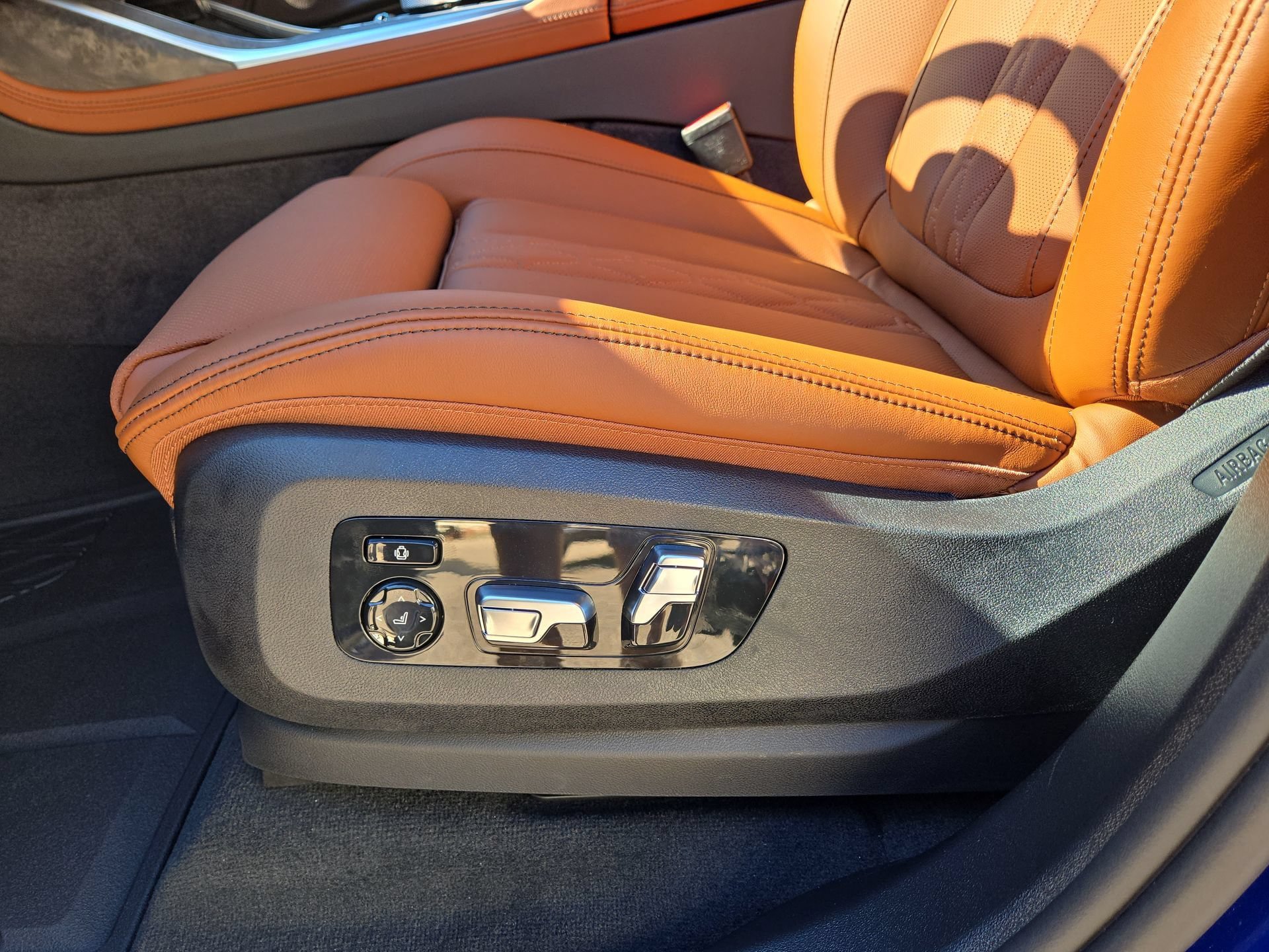 New 2027 BMW X7 M60i AWD/4WD image 17
