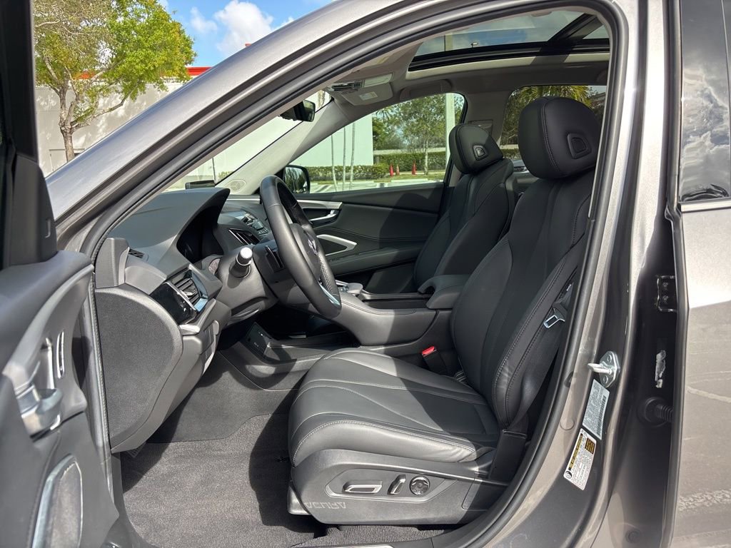 Used 2024 Acura RDX Base SH-AWD image 12