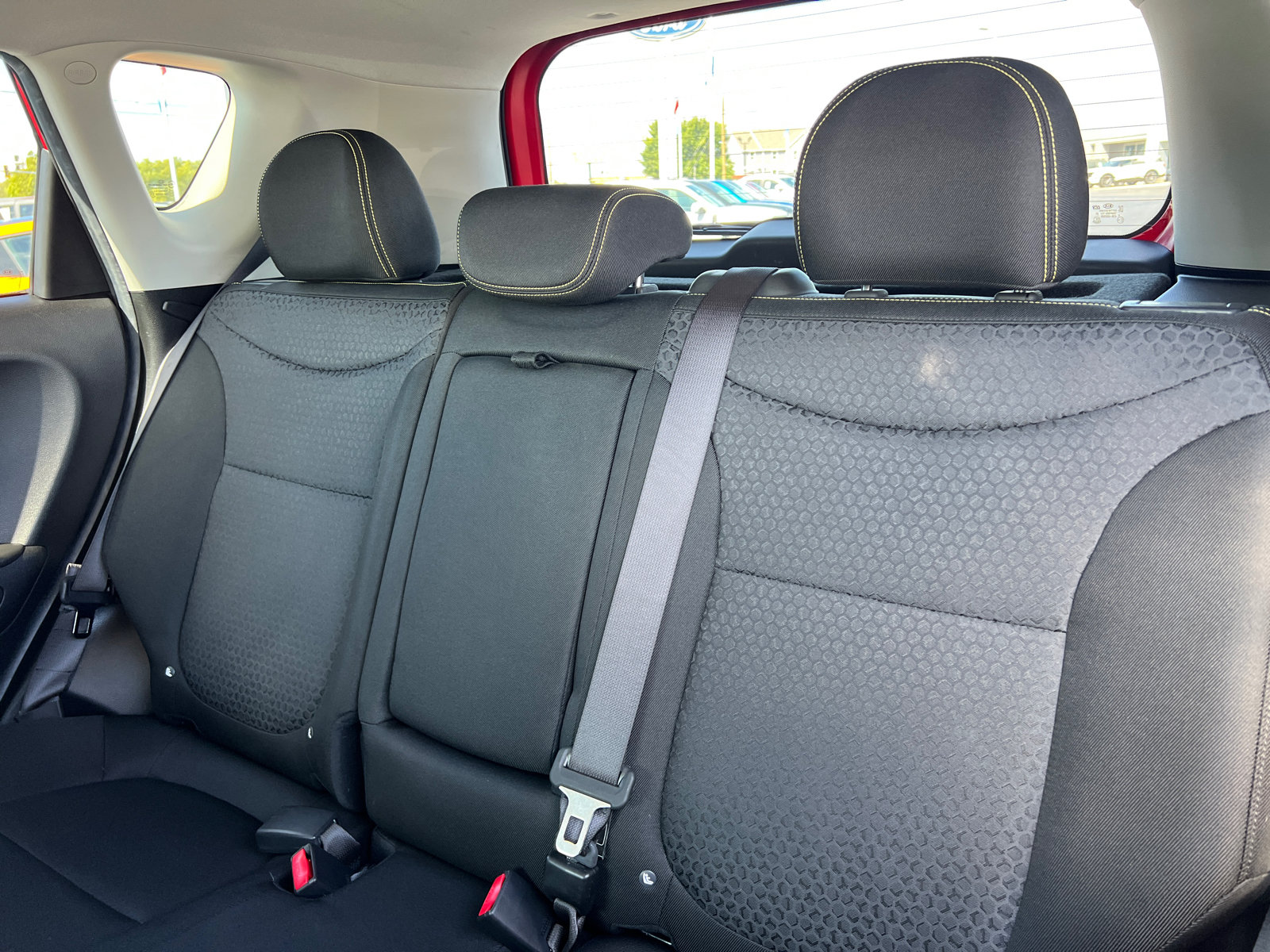 Used 2015 Kia Soul + FWD image 26