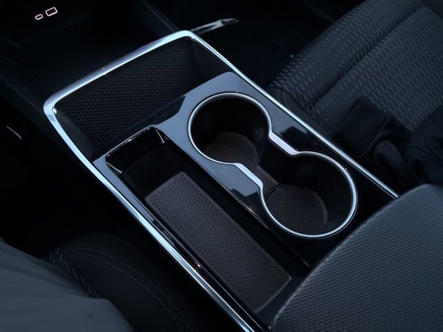 Used 2025 Chevrolet Equinox LT image 28