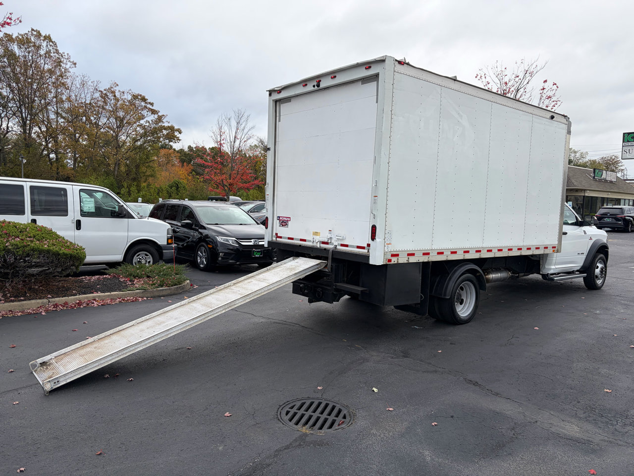 Used 2020 RAM 5500 Tradesman image 28