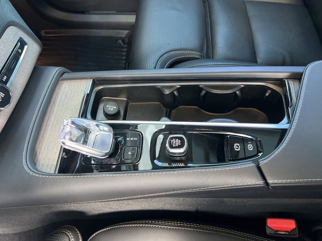 Used 2023 Volvo XC90 B6 Ultimate image 27