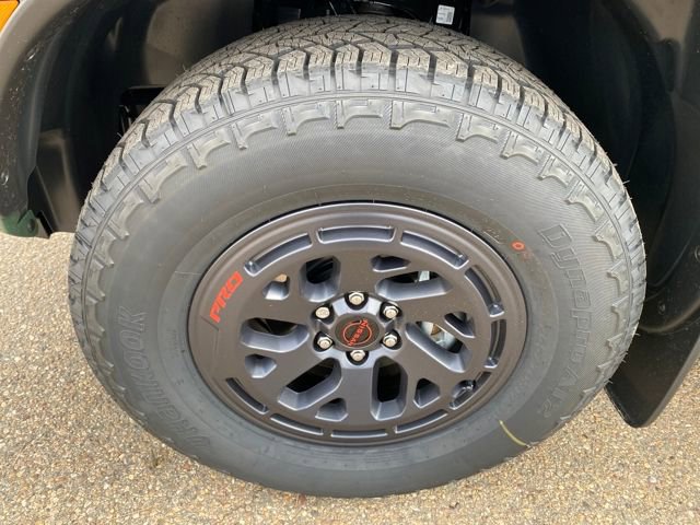 New 2026 Nissan Frontier PRO-4X w/ Tow Package image 26