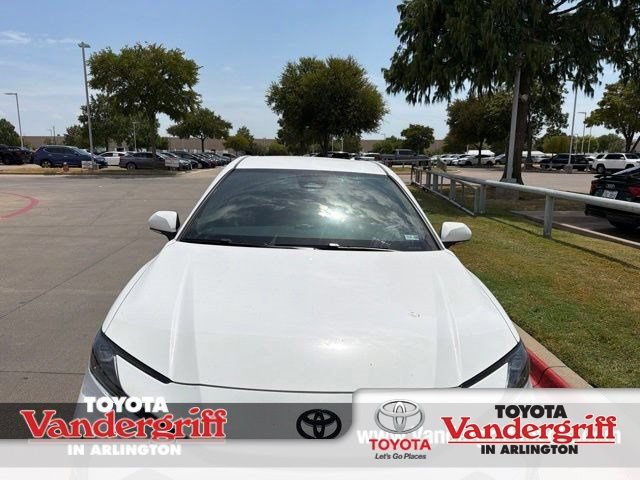 Used 2026 Toyota Camry SE w/ Convenience Package