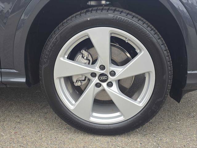 Used 2025 Audi Q5 Premium Plus w/ Premium Plus AWD/4WD image 9
