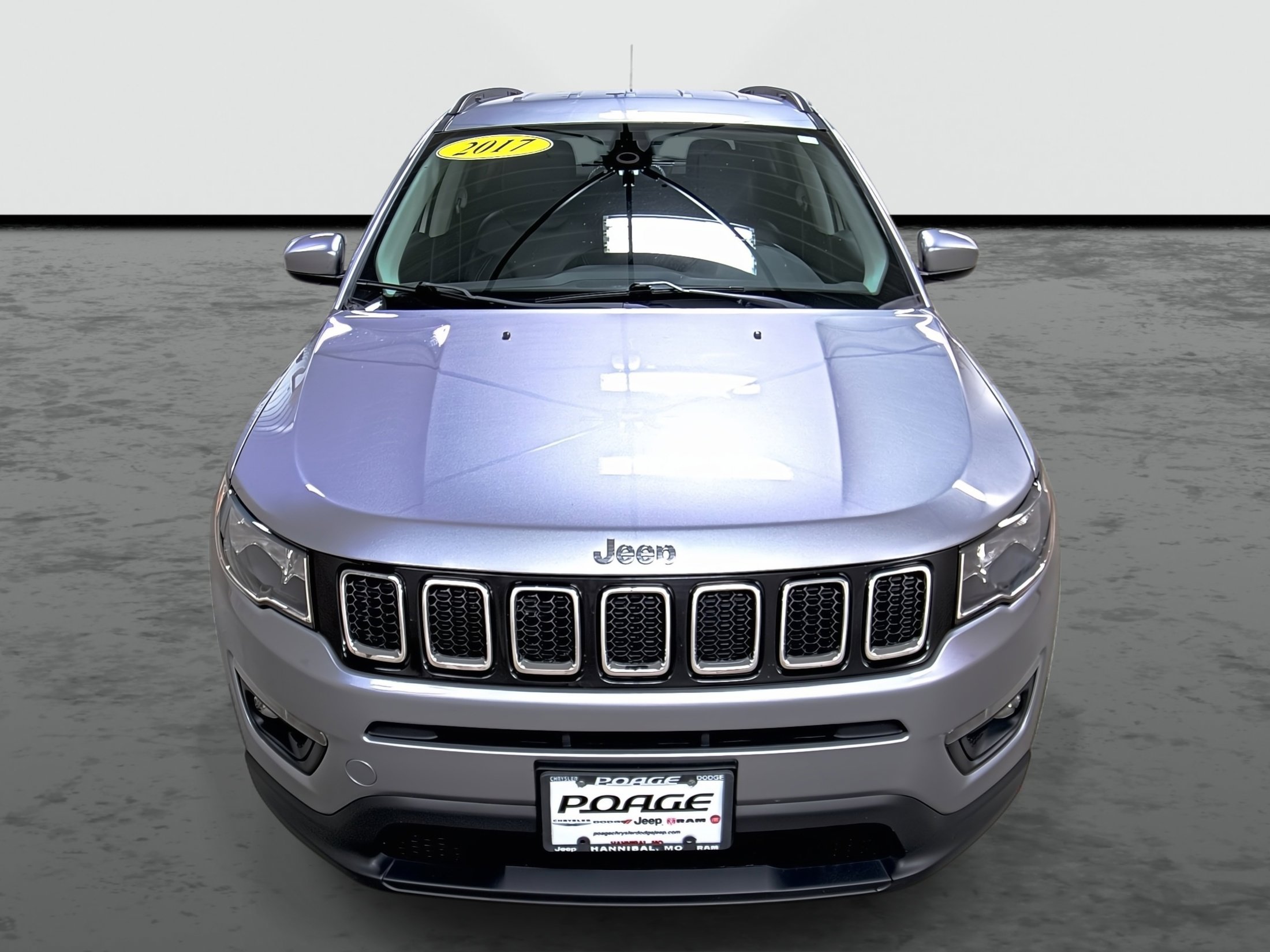 Used 2017 Jeep Compass Latitude w/ Popular Equipment Group image 6