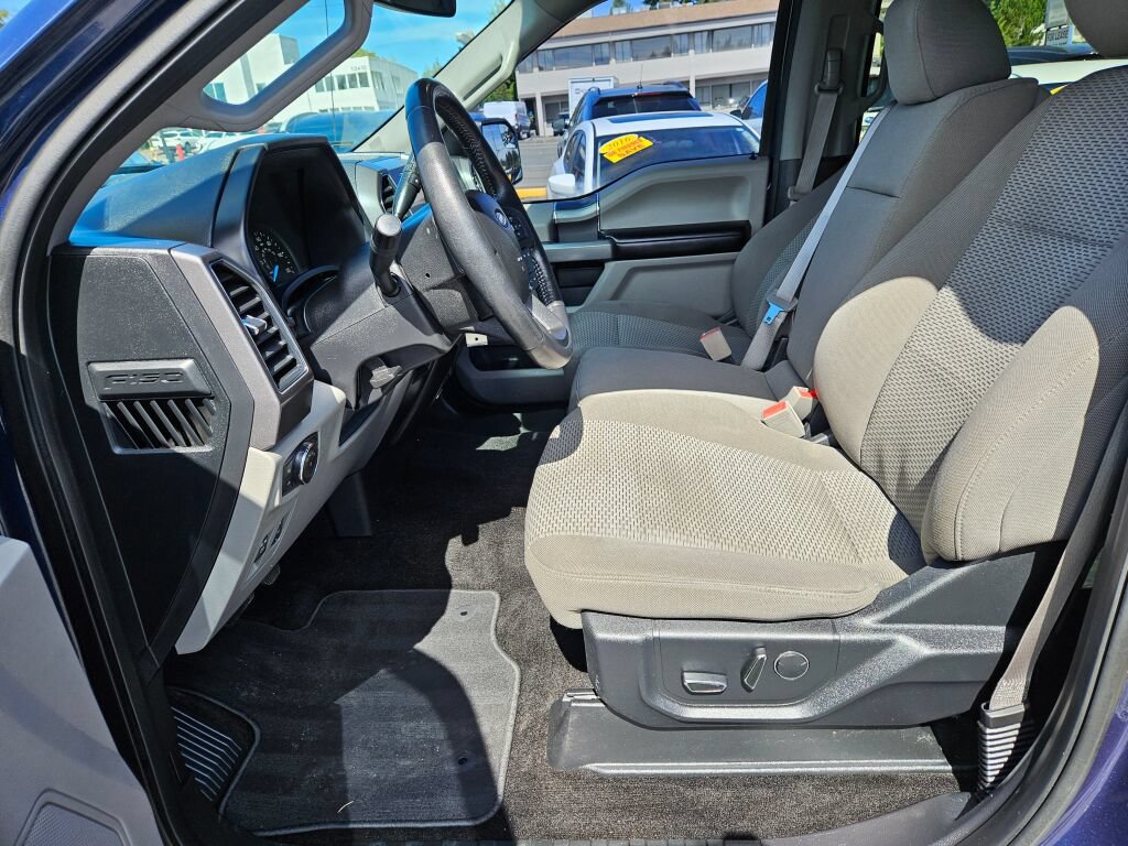Used 2018 Ford F150 XLT w/ Equipment Group 302A Luxury AWD/4WD image 16