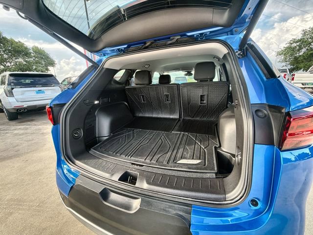 Used 2024 Chevrolet Blazer LT w/ Convenience Package FWD image 25