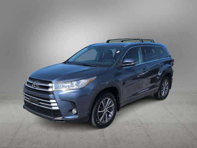 Used 2019 Toyota Highlander XLE image 4