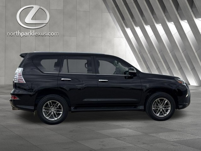 Certified 2020 Lexus GX 460 Premium w/ Premium Package AWD/4WD image 4