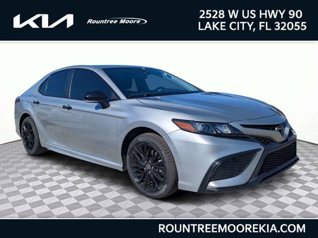 Used 2021 Toyota Camry SE w/ Convenience Package