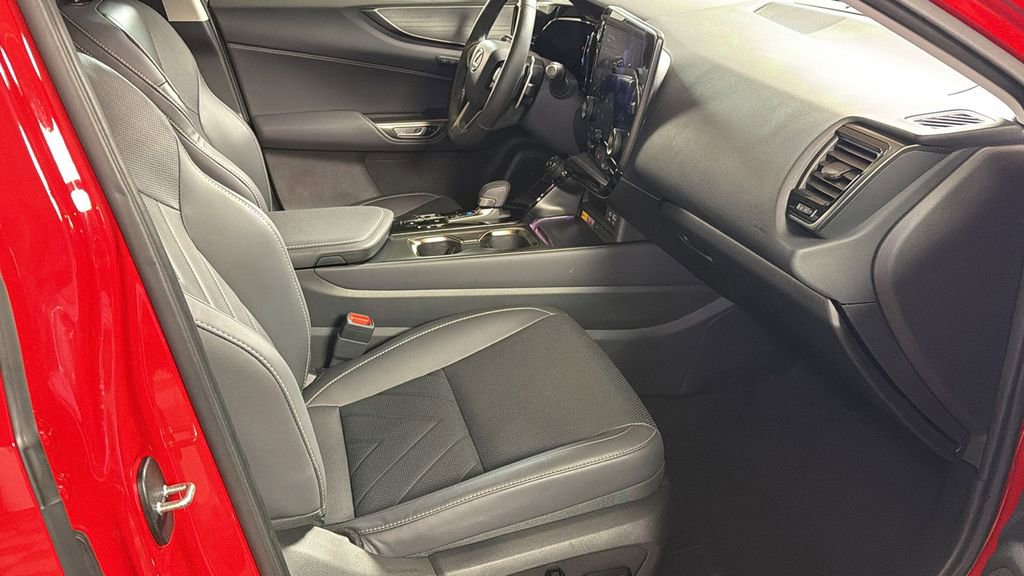 Used 2024 Lexus NX 450h+ 450h+ Luxury image 10