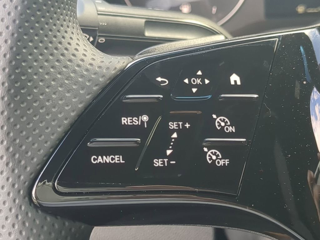 Used 2025 Mercedes-Benz Sprinter 2500 image 10