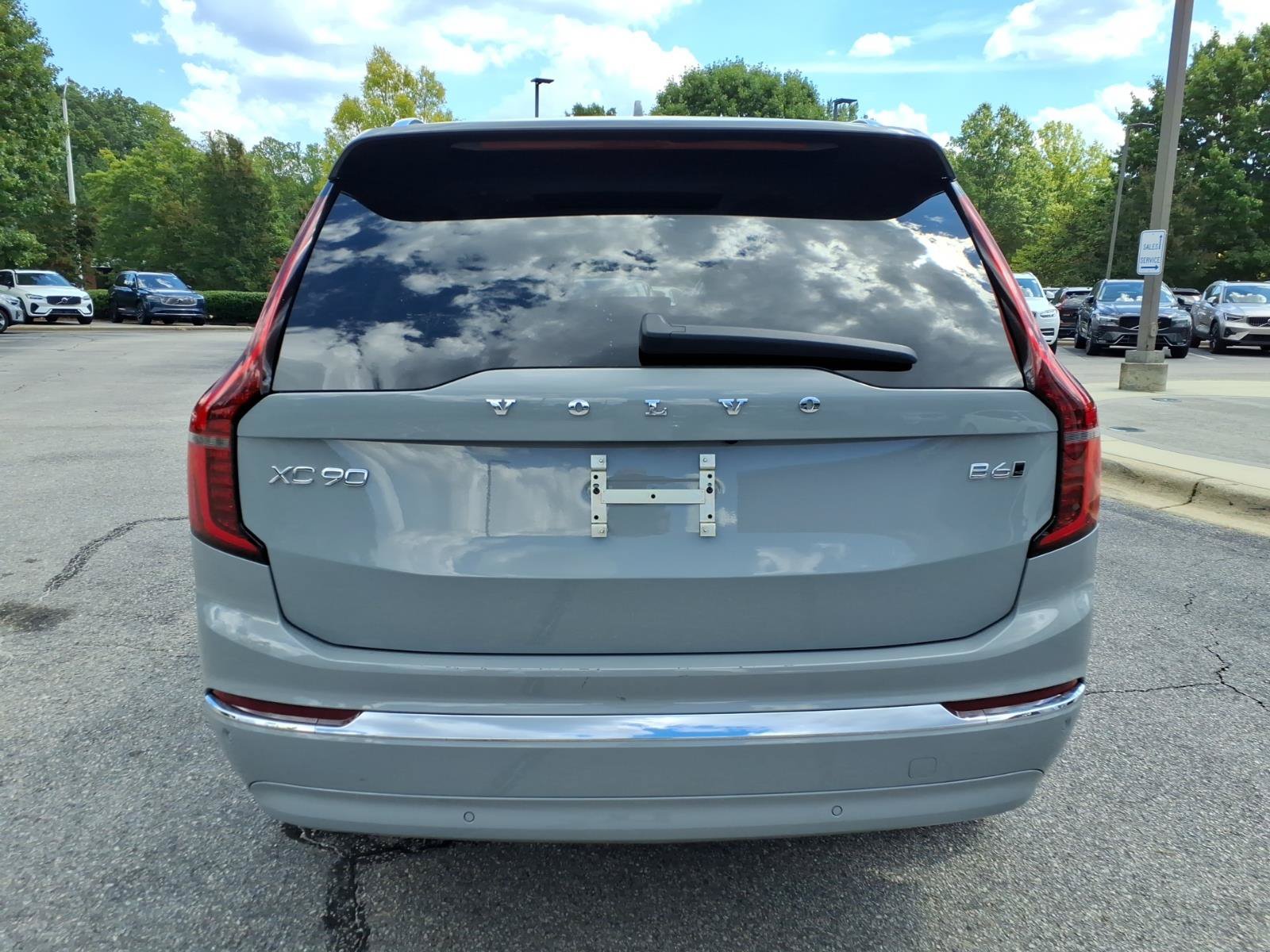 Used 2026 Volvo XC90 B6 Ultra AWD/4WD image 4
