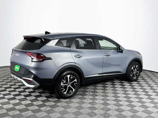 Used 2024 Kia Sportage EX FWD image 8