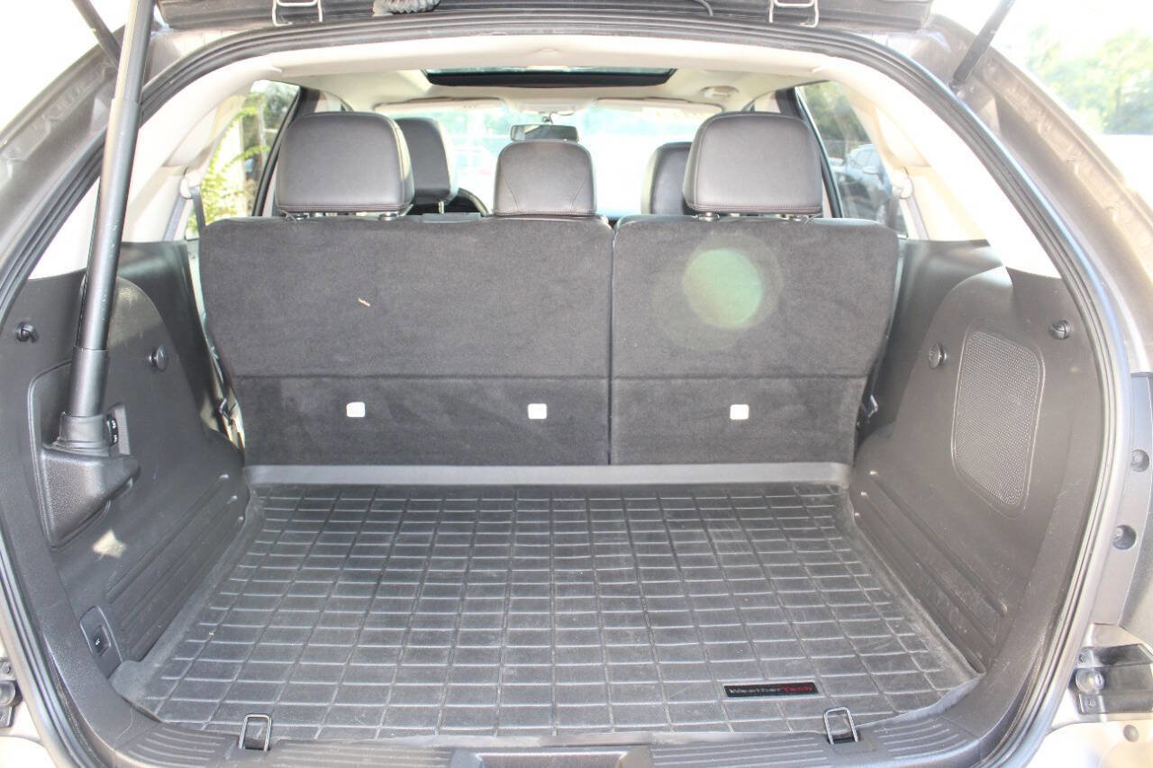 Used 2013 Ford Edge Limited image 16