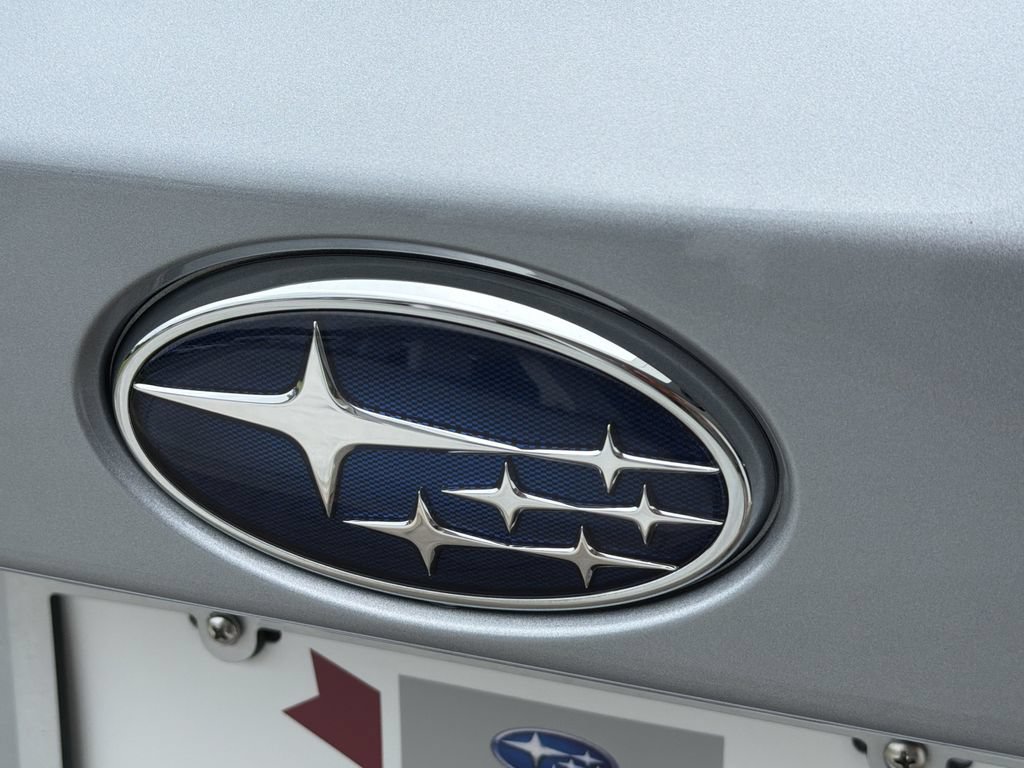 Certified 2025 Subaru Outback Limited AWD/4WD image 12