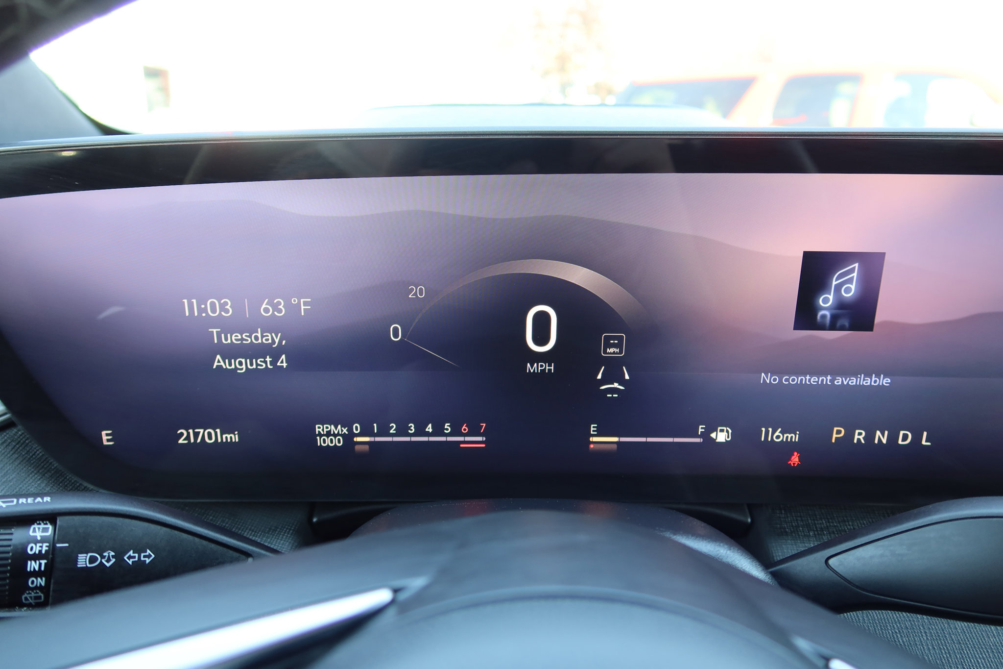 Used 2025 Buick Enclave Preferred FWD image 2