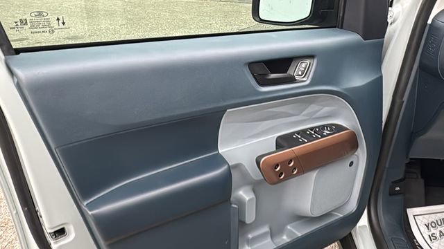 Certified 2022 Ford Maverick Lariat w/ Lariat Luxury Package image 9