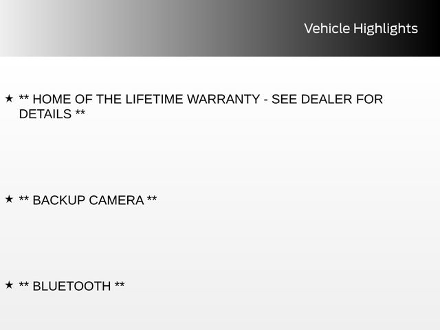 Used 2023 Ford Explorer XLT w/ Equipment Group 202A image 8