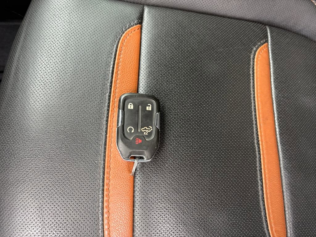 Used 2022 GMC Sierra 3500 AT4 w/ AT4 Preferred Package image 33