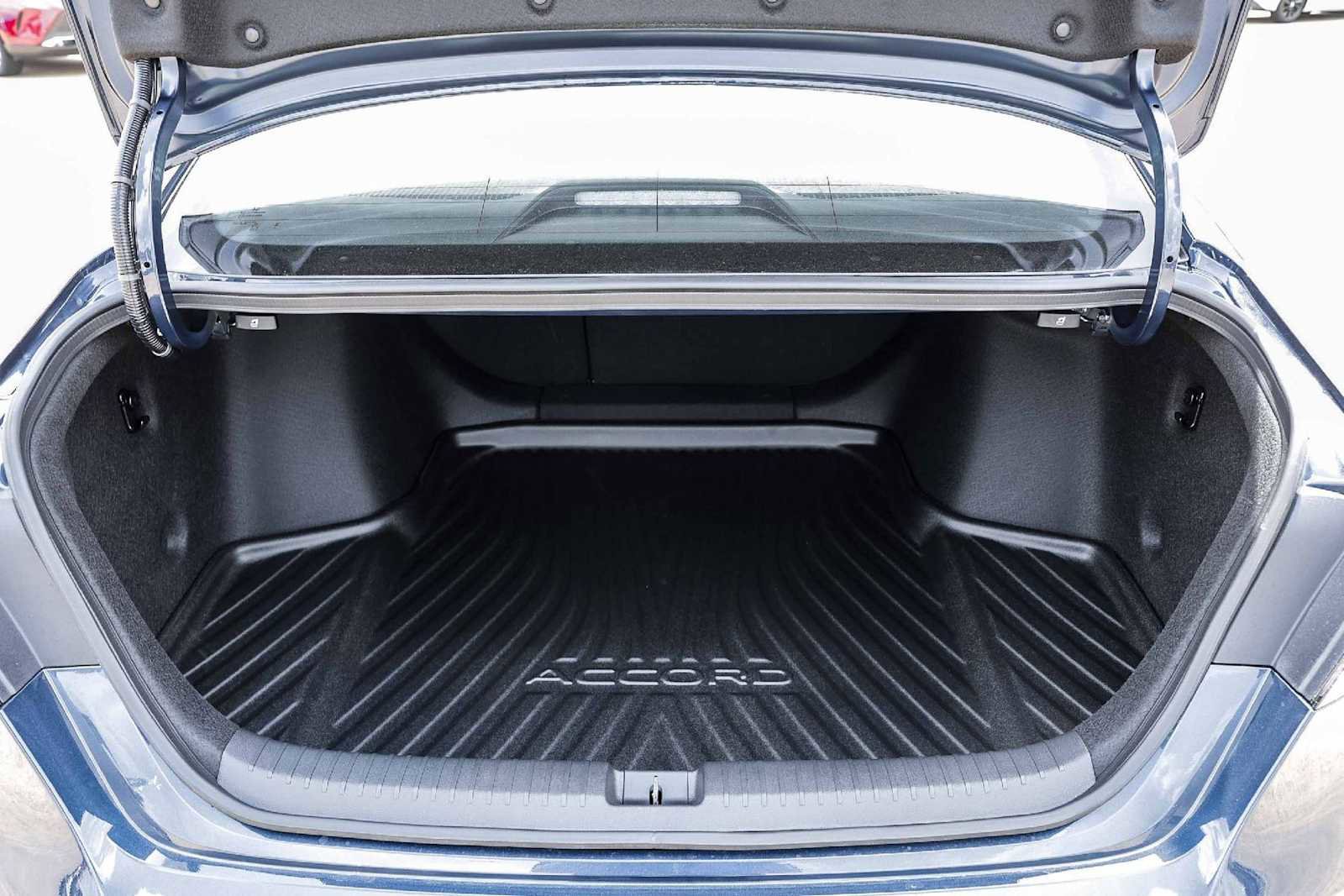 New 2026 Honda Accord Touring image 9