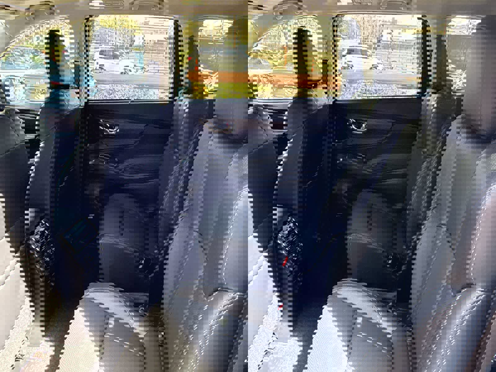 Used 2025 Subaru Ascent Touring w/ Popular Package #2 image 23