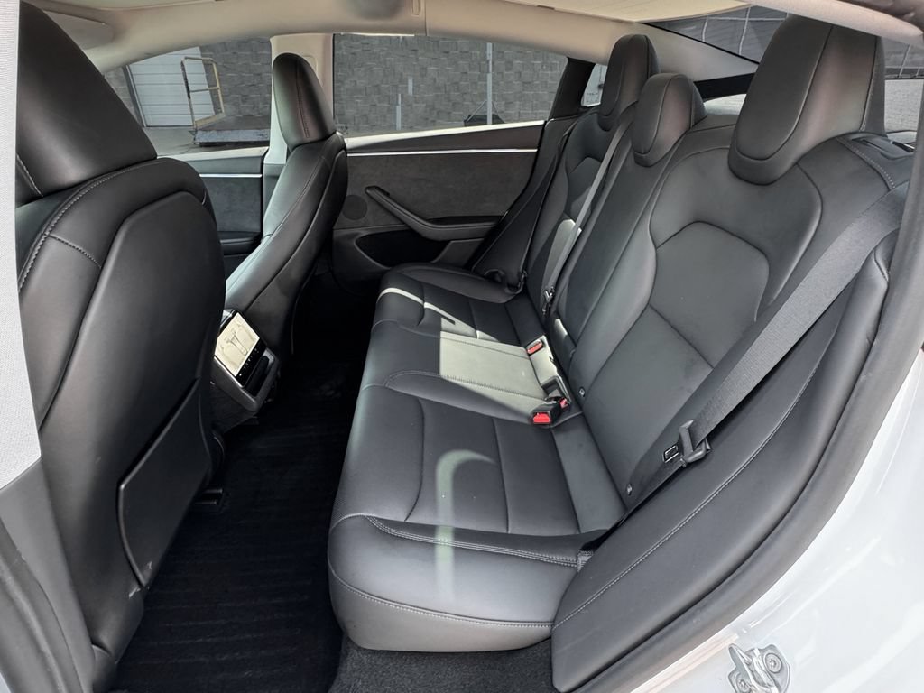 Used 2025 Tesla Model 3 Long Range AWD/4WD image 31
