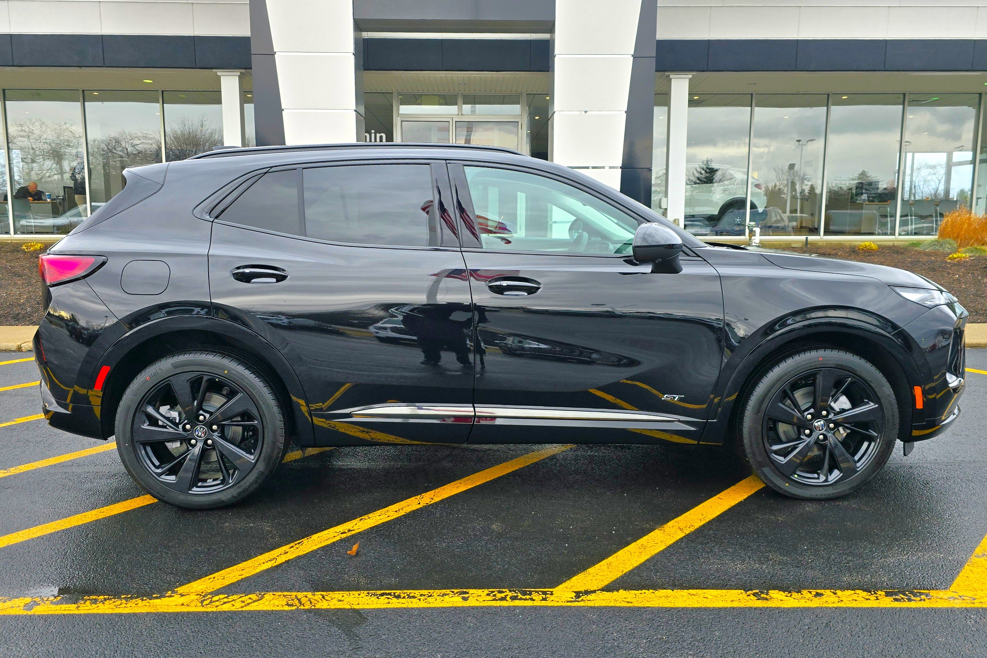 New 2026 Buick Envision Sport Touring image 10