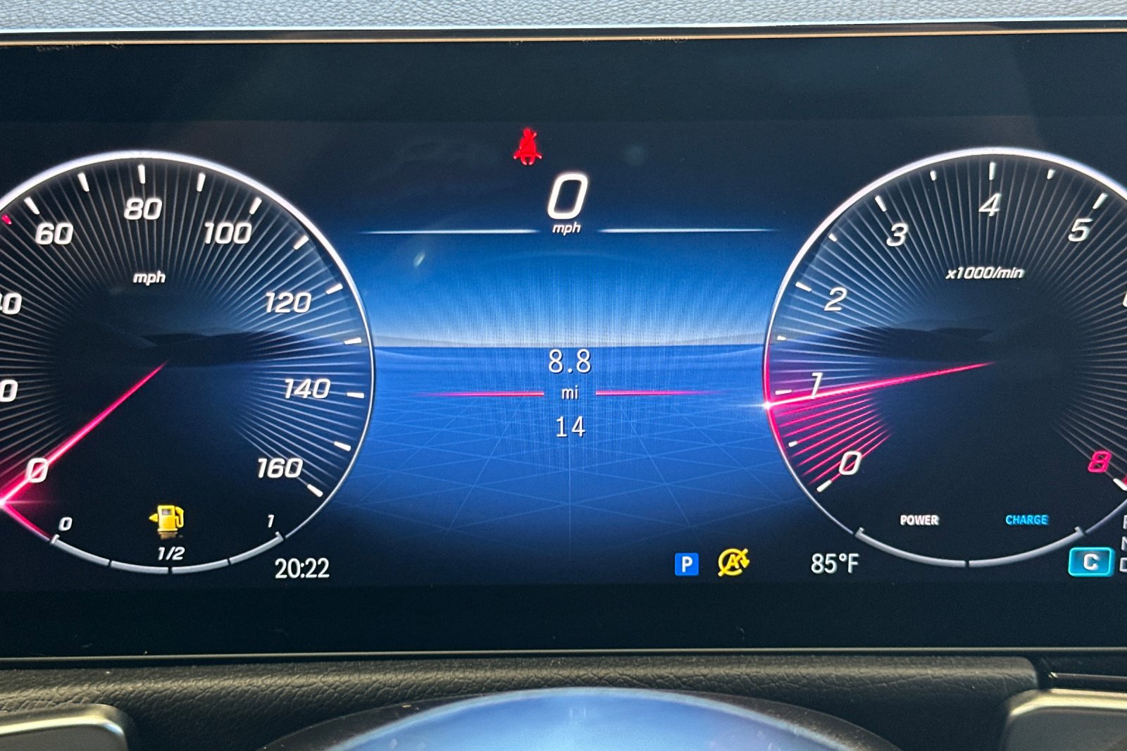 New 2025 Mercedes-Benz GLB 250 4MATIC image 27