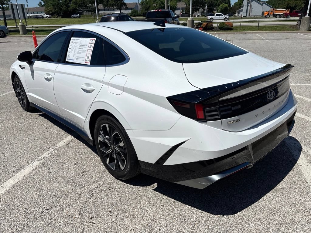 Used 2024 Hyundai Sonata SEL FWD image 18