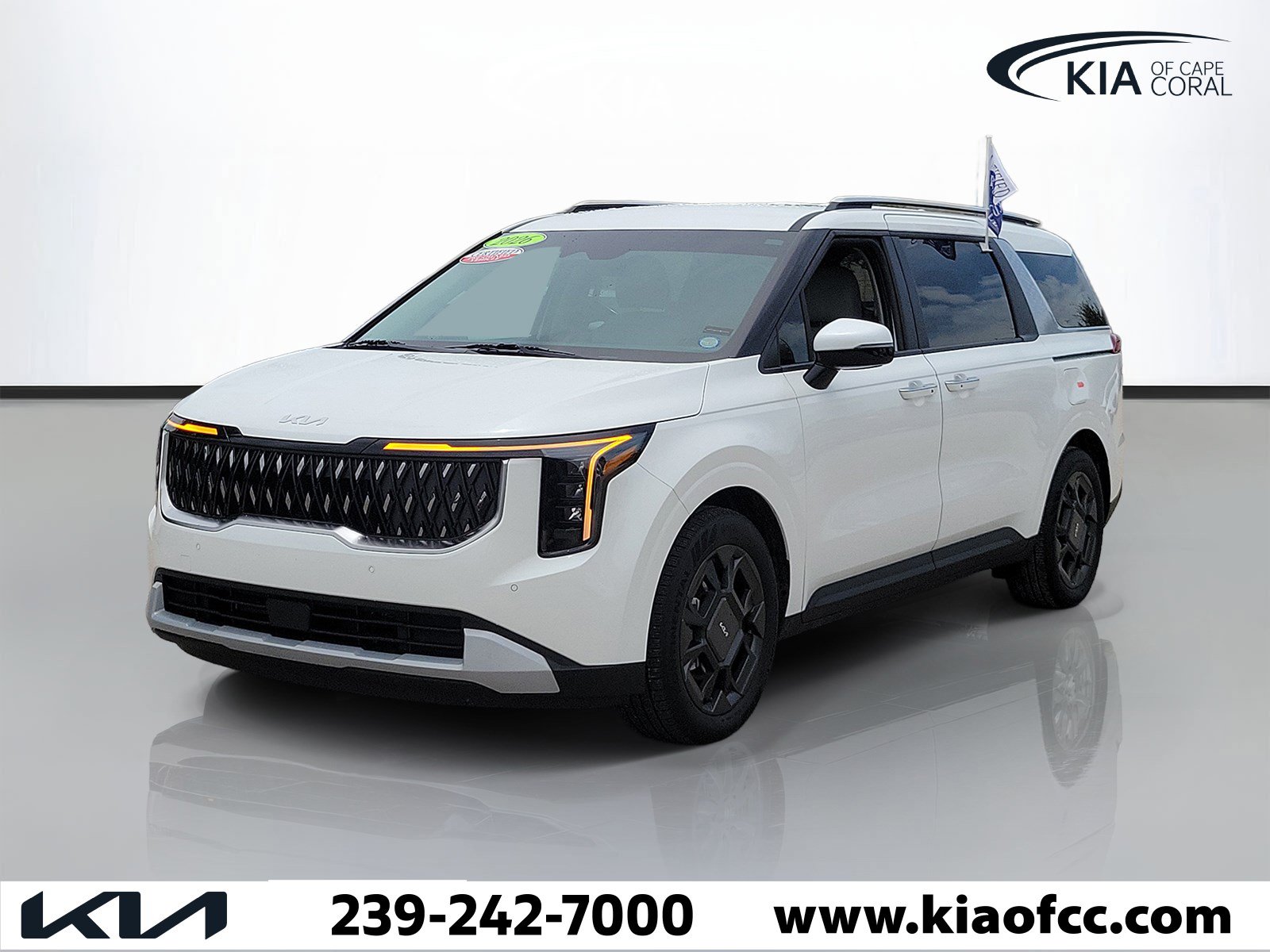 Certified 2026 Kia Carnival EX FWD image 3