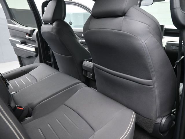 Used 2024 Toyota Tacoma TRD Off-Road image 29