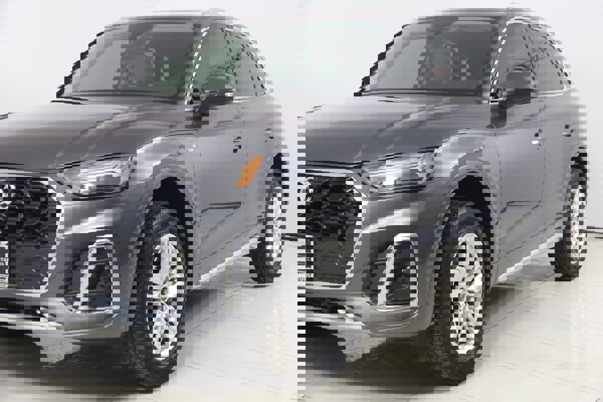 Used 2024 Audi Q5 2.0T Premium w/ Convenience Package image 54