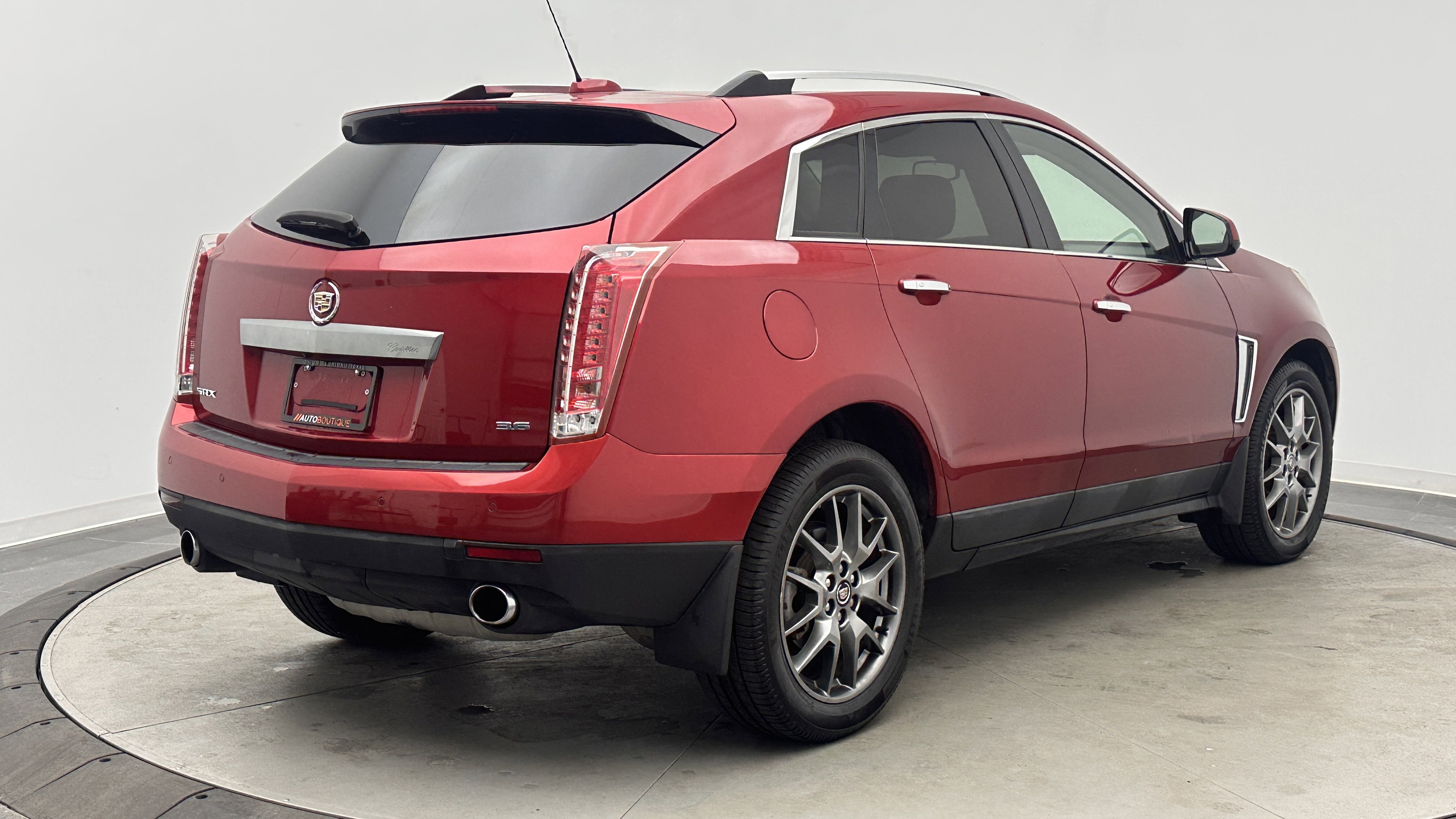 Used 2016 Cadillac SRX Premium w/ Driver Assist Package FWD image 8
