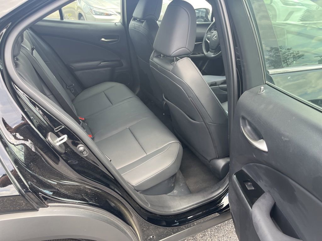 Used 2024 Lexus UX 250h FWD image 7