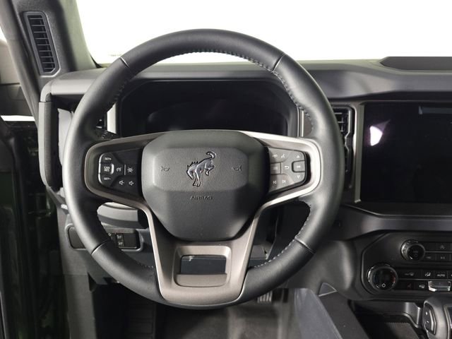 Used 2025 Ford Bronco Big Bend image 11