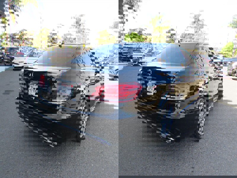 Used 2014 Mercedes-Benz E 350 Sedan image 4