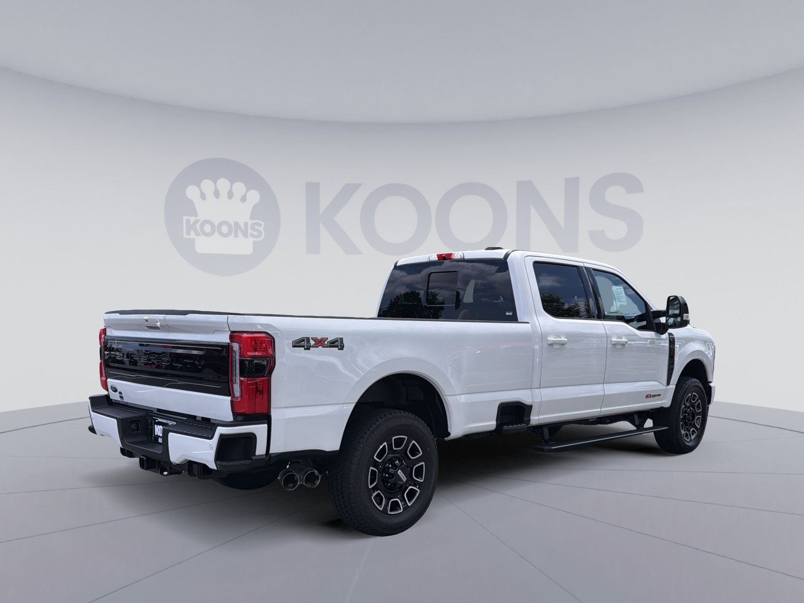 Used 2026 Ford F350 Platinum w/ Snow Plow Prep Package AWD/4WD image 7