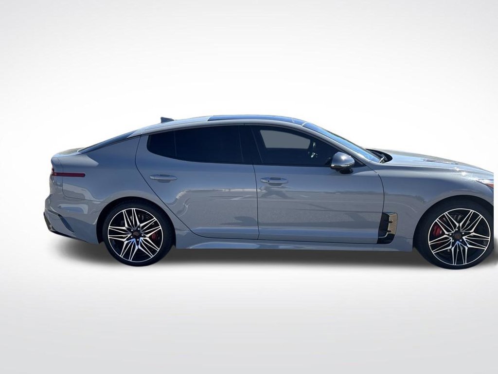 Used 2023 Kia Stinger GT2 AWD/4WD image 6