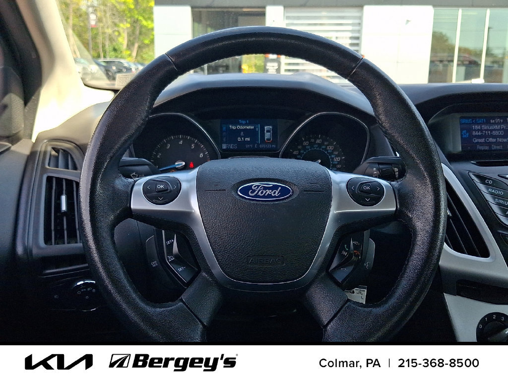 Used 2012 Ford Focus SE FWD image 20