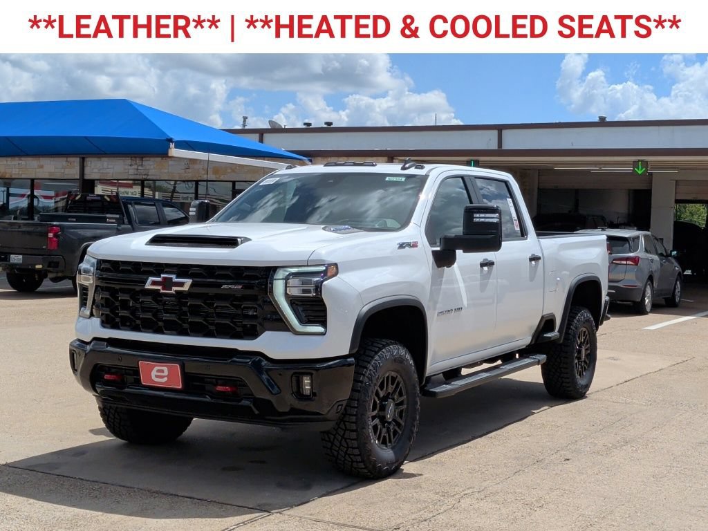 New 2026 Chevrolet Silverado 2500 ZR2 AWD/4WD image 3