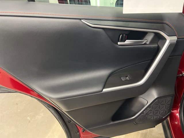 Used 2023 Toyota RAV4 Adventure image 15